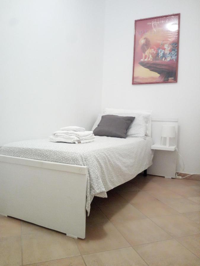 The Holiday House Hotel Santeramo in Colle Exterior foto